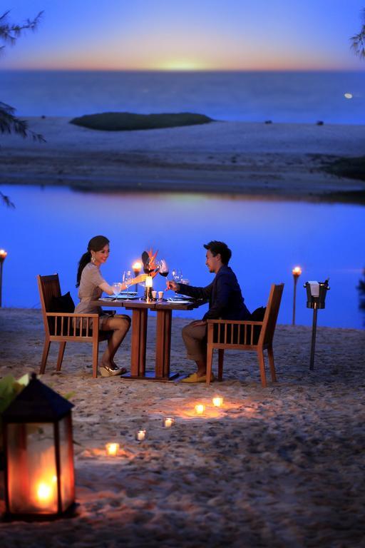 Wanakarn Beach Resort & Spa Phang Nga Restaurant foto